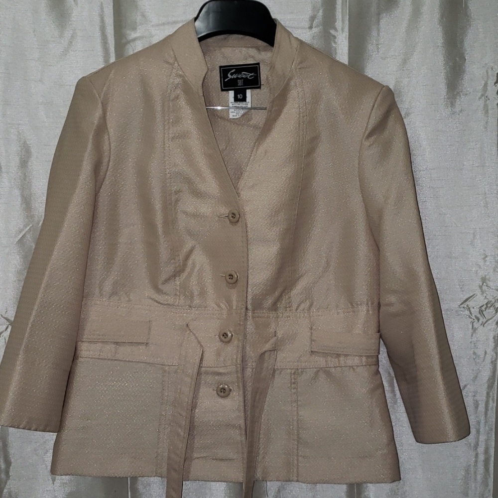 2 piece skirt suit set size 10